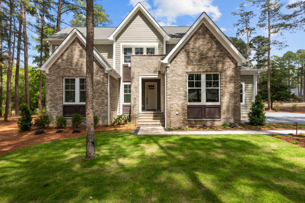 1 web or mls 707A3343