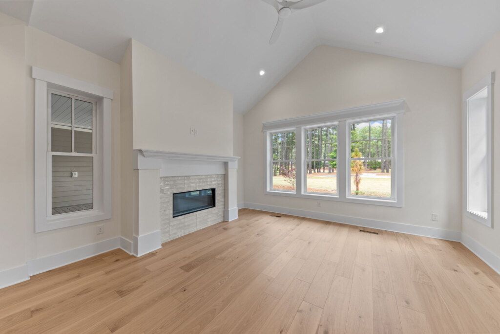 13 web or mls 707A3254