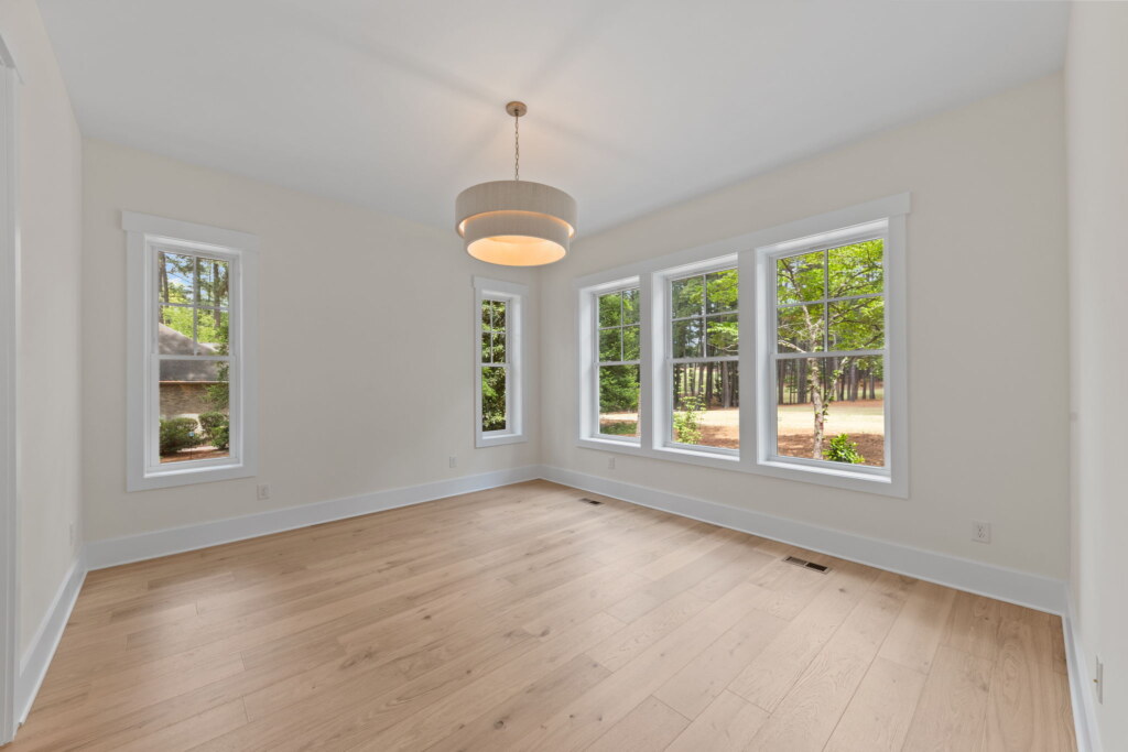 19 web or mls 707A3272