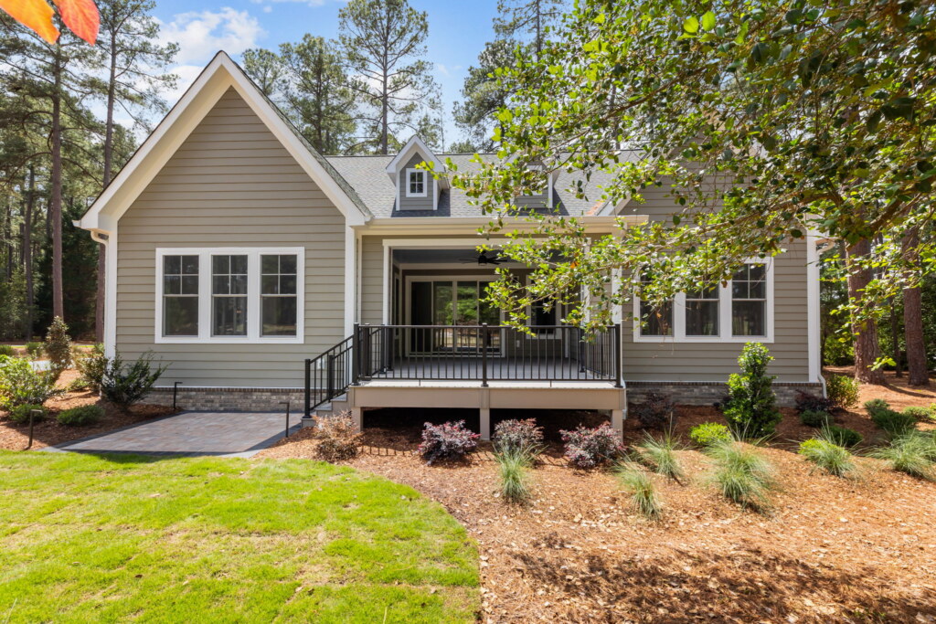 45 web or mls 707A3351